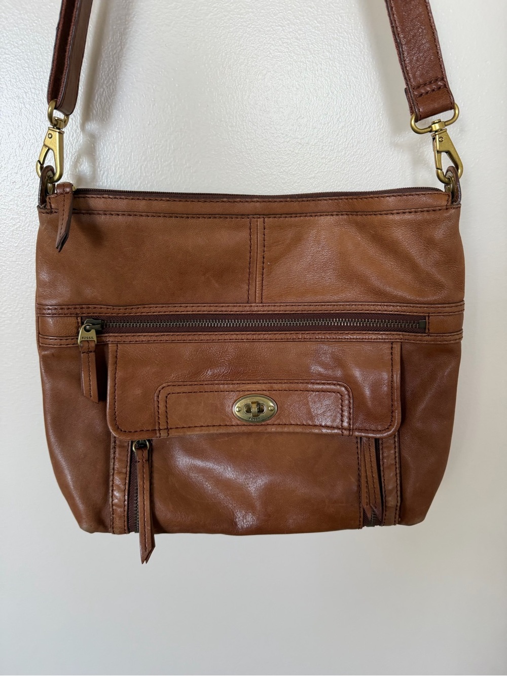 FOSSIL Brown Leather Crossbody Messenger Bag
